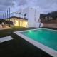 The White House, Cazalegas