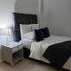 2 Bedroom Apartment in Cape Town Vosburg - Foto 1