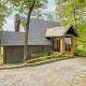 Arcade Cove - Renovated Lake Martin Home with Dock Eclectic - Foto 7
