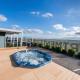 Elevated Escape - 2BR w Gym & Rooftop Spa Melbourne - Photo 4