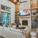 Riverside Retreat | Hot Tub, Riverfront, Sleeps 14, Eagletown (foto 4)