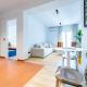 Cozy Apartment steps away from Acropolis and the Metro Station by Lumen Living, Athen - Foto 8