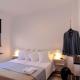 8 Rooms Tarifa