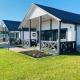 Holiday cottages, pool, air conditioning, Ярославец