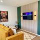 Stylish Group Stay, Sleeps 12, Free Parking, by Manchester Piccadilly, Manchester - Photo 1