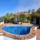 Sun-Soaked Villa with Blue Waters Sayalonga - Fotografie 1
