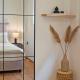 Modern Beach Retreat 2BR in Coastal Palaio Faliro, Athen - Foto 7