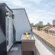 Beautiful Top-Floor 2-Bedroom Flat in Battersea with Private Balcony & Scenic Views, Londýn - Fotografie 1