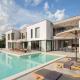 Villa KM 5 Bedroom with pool and garden, Ubasico