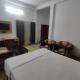 Hotel Tourist, Naimishāranya - 写真 7
