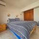 1BR Apt, Huge Balcony, Walk to Nissi Beach, Ajia Napa (zdjęcie 2)