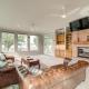 Luxe Lakefront Home with Hot Tub, Dock and Fire Pit, Granbury (foto 7)