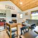 Cozy New York Abode - Porch, Near Fishing and Hiking, Jordan (fotografie 7)