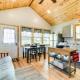 Cozy New York Abode - Porch, Near Fishing and Hiking, Jordan (fotografie 6)