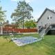 Cozy 4BR Home, Sleeps 12, Near PHL, Eagles Field, UPENN, Fast Wi-Fi, Queen Bed, Parking