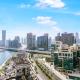 FAM Living Trillionaire Residences Premium Studio with Private Jacuzzi and Canal View, Dubaj - Fotografie 3