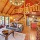 Game Room & 2 Decks: Walkable Lake Arrowhead Cabin, Lake Arrowhead (foto 8)
