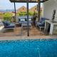 Villa Vi apartmen in a villa with a swimming pool, Bar