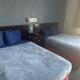 Double Bed Hotel Room 117 Amarillo - Foto 4