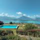 Chalet with pool and view of Lake Thun, Aeschlen ob Gunten