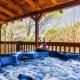 Firefly Dream - Smoky Escape Getaway, Theater, Firepit & Pool Table Sevierville - Foto 4