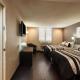 Ramada Plaza by Wyndham West Hollywood Hotel & Suites, Los Angeles - Foto 9
