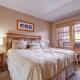 PP606 Passage Point condo, Wheeler Junction (foto 2)