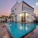 Quickpeak Villa by Staymist