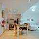Modern 1BR with Lake View Yas Island Stay for 4 Abu Zabi - Zdjęcie 7