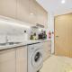Elegant Studio with Pool Access & Private Terrace, Dubai - Foto 5