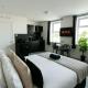 Studio Flat by Brookland Stays Serviced Accommodation Short Lets Birmingham with Free WiFi - Foto 3