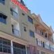 J & J Hotel Bakuli Kampala - Zdjęcie 2