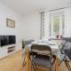 Family Apartment in Warsaw with Desk and Bathtub by Noclegi Renters, Warschau - Foto 8