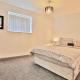 Freckleton House in Town Centre, near Blackpool, Sleeps 6, Free Parking - By NMB Property Kirkham - Photo 7