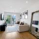 Amazing apartment in Surrey - On street Parking, Whyteleafe