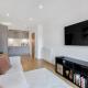 Amazing apartment in Surrey - On street Parking, Whyteleafe (Foto 3)