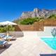 Camps Bay Villa with Impeccable Views! Кейптаун - Фото 3