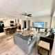 Siesta Beach Getaway - Minutes to Beach, Shops, Dining