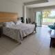 Space, style, and serenity, Jarretadera (photo 5)