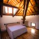 Penthouse at the Monument, Trichiana (photo 9)