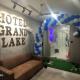 Hotel Grand Lake