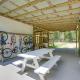 Play Games, Bike and Unwind Cleveland Family Home!, Cleveland (fotografie 4)