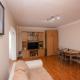 IZZY Apartament, Fagaraš - Fotografie 6