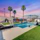 Poolside Cabana Retreat - Spa-Casita-GlowPits-MiniGolf-BBQ, Las Vegas - Photo 3