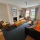 Stylish home in trendy area close to city centre, with parking Belfast - Fotografie 1