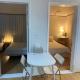 Stay in Hannam Twin Room a shared house format, Seoul - Photo 3