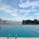 Luxe Lagoon Suites Palm Beach Private Access with Infinity Pool & Bar, Dubaï - Photo 7