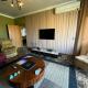 2BR Nile-View Apartment in Maadi with Stunning Views, Káhira (fotografie 6)