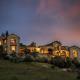 Wild Horses Lodge