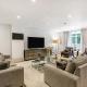 Exclusive Two-Bed Flat on Iconic Park Lane 15A, Londýn - Fotografie 1